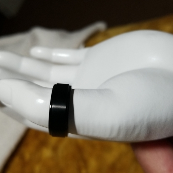 Men's  Titanium Black  band. - Picture 4 of 4